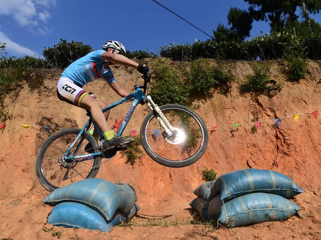 山地茶园赛事,2023全国山地自行车锦标赛直播