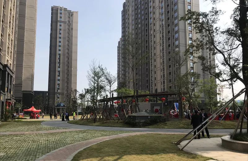 「关注」肇庆这场“乔迁宴”，连泽华书记都到场恭喜，到底是怎么回事？（附独家视频）