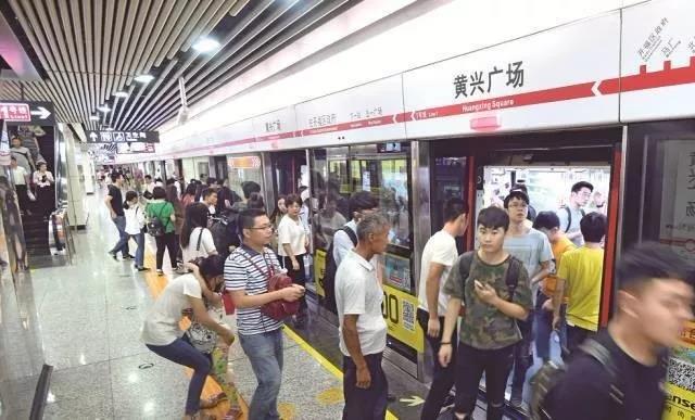 全班47名学生，45人被打：不怕没教养的孩子，就怕没教养的父母