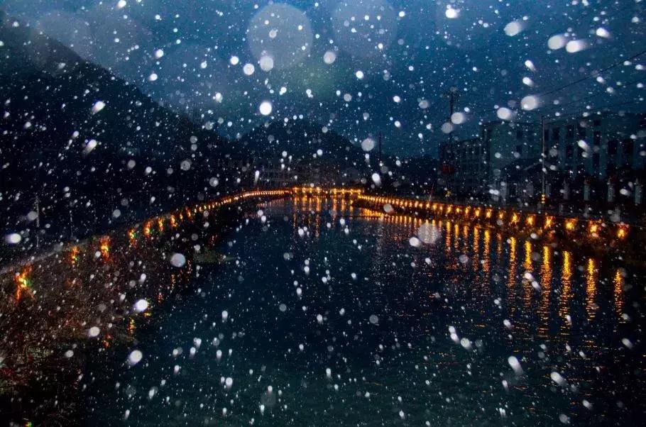 头疼咳嗽时候更疼怎么缓解,感冒咳嗽发烧头疼有什么小妙招