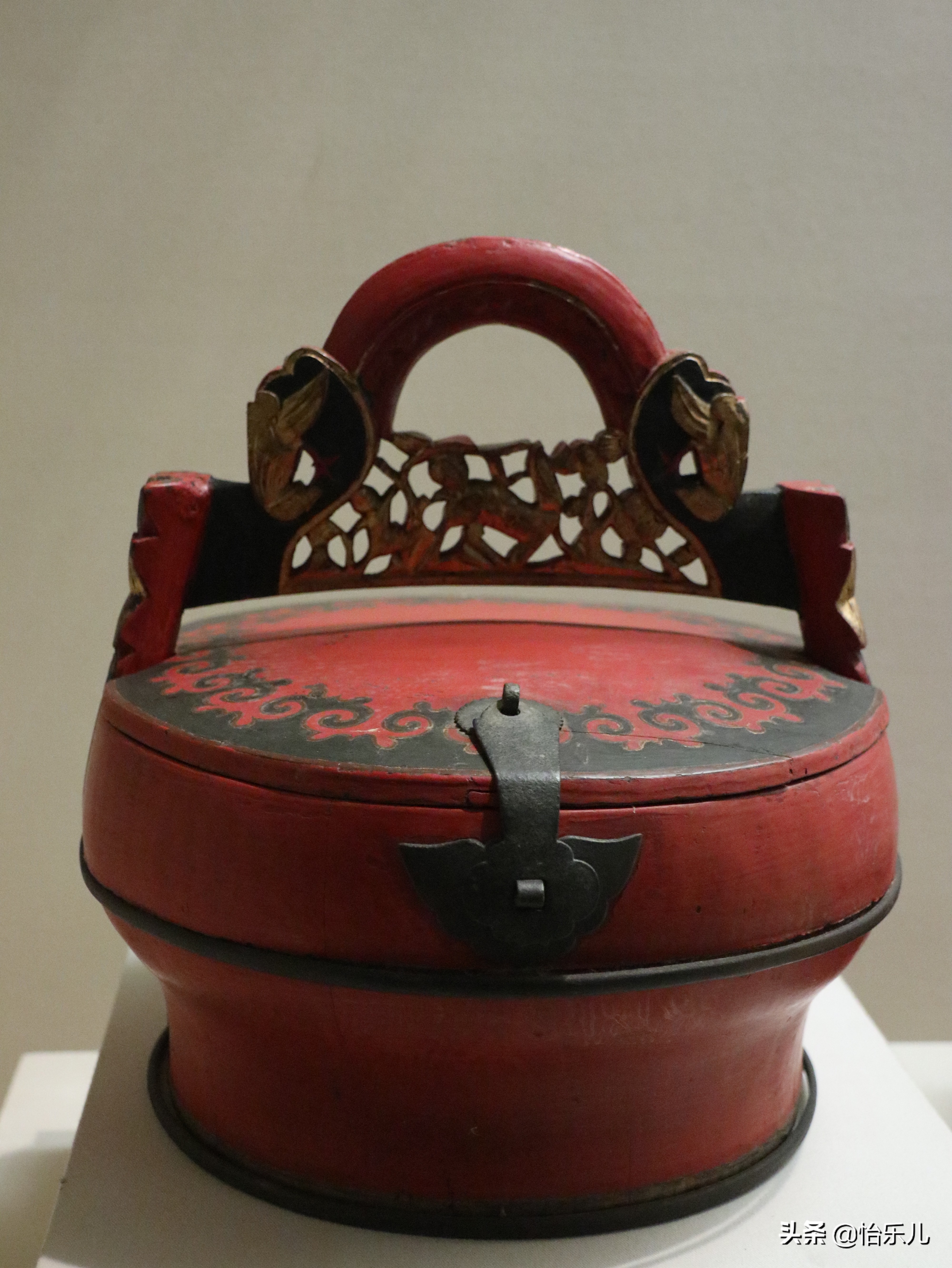 从国家宝藏最美花轿说起，江浙女儿出嫁的十里红妆到底有多燃