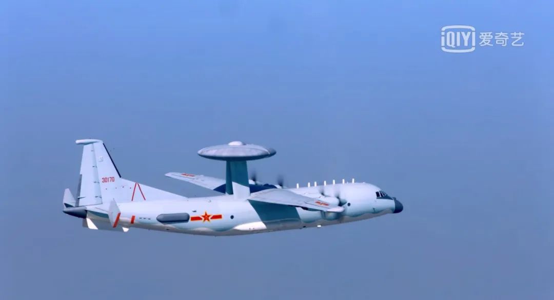 2019阅兵式高清燃集,2019国庆节阅兵超燃victory