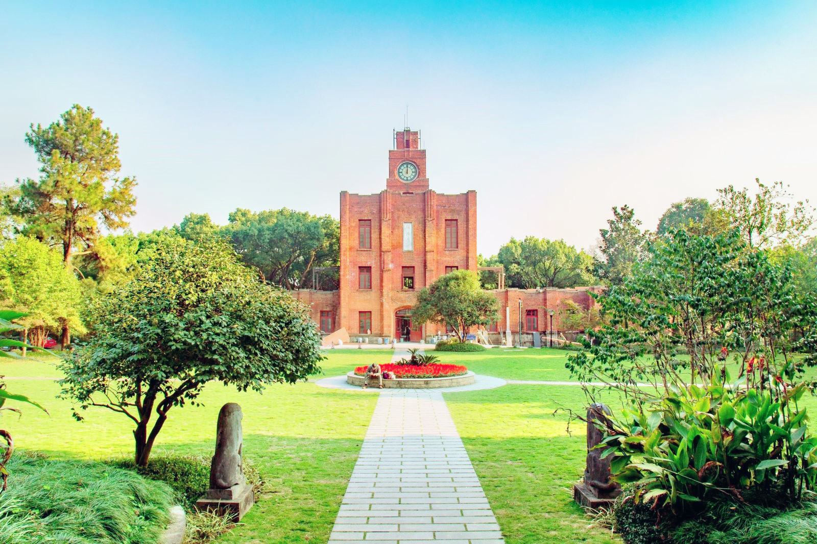 杭州比较古香古色的步行街,杭州夜里步行街哪里的最值得去