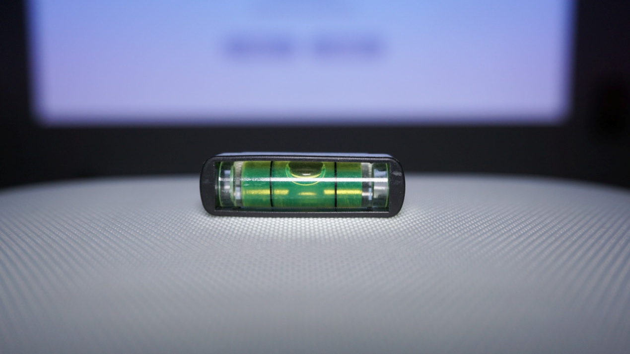 如何选购一款家用投影仪,怎么选购一款好的家用投影仪