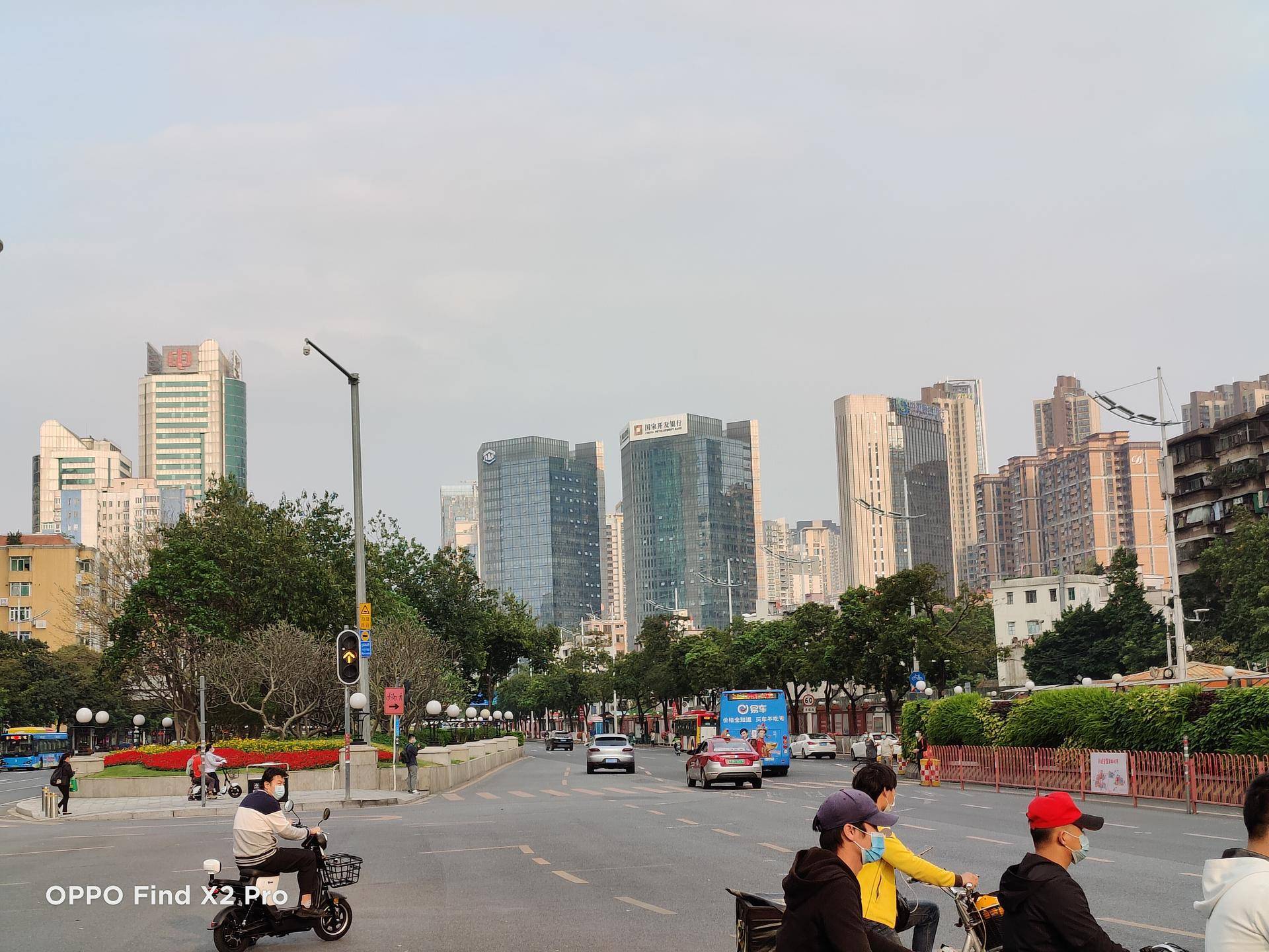 findx2pro拍照表现究竟如何,findx2和pro的拍照对比