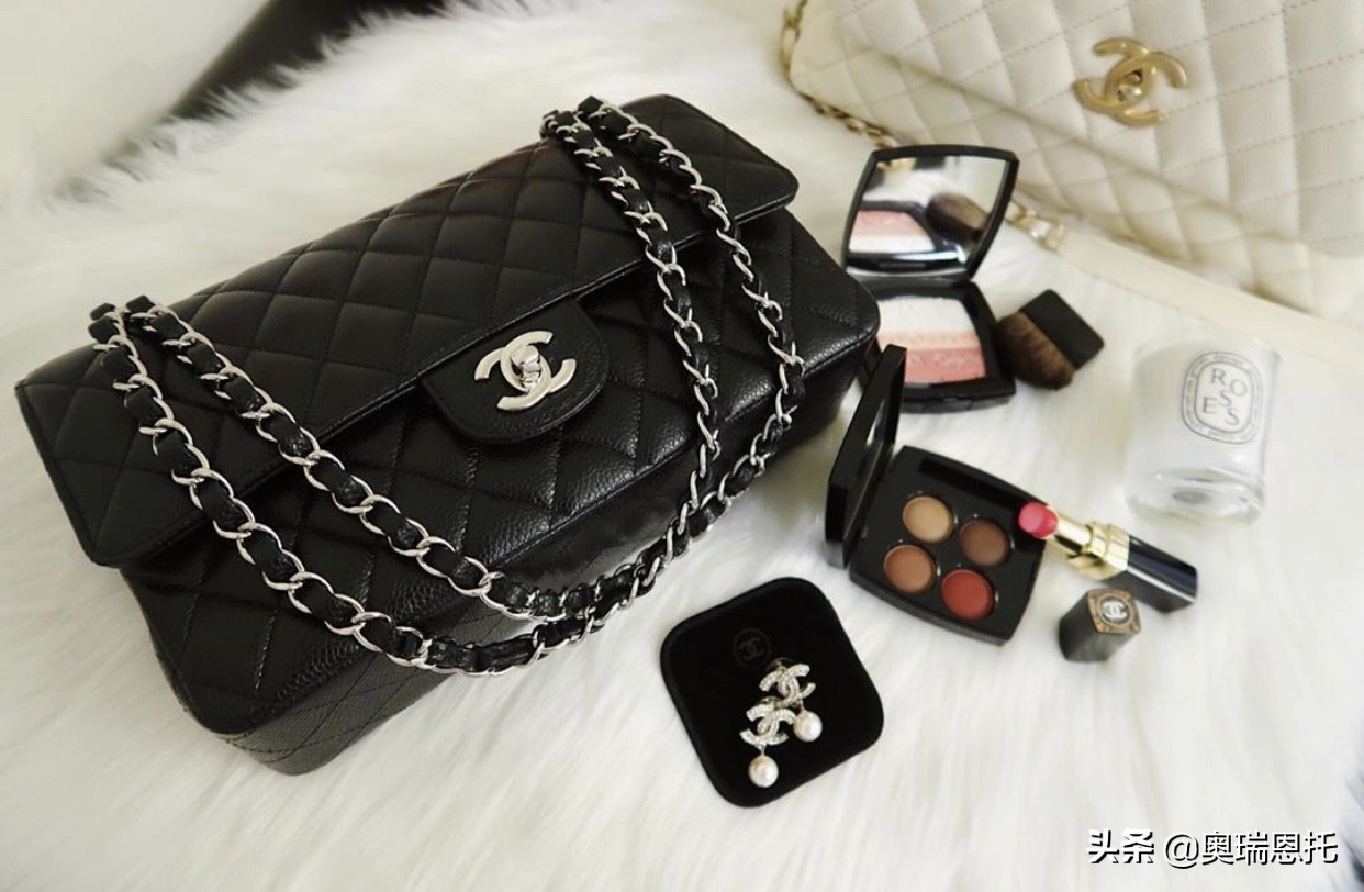 chanel真假鉴别,chanelcf正品都是一样大的吗