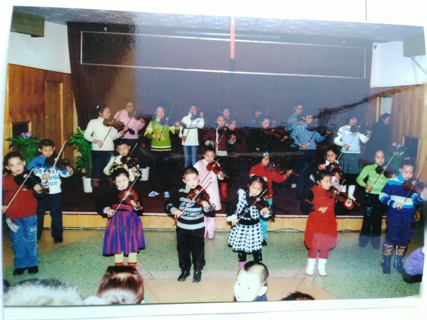 你家孩子有十张照片吗？我来告诉你怎样串出ta的成长史，看这……