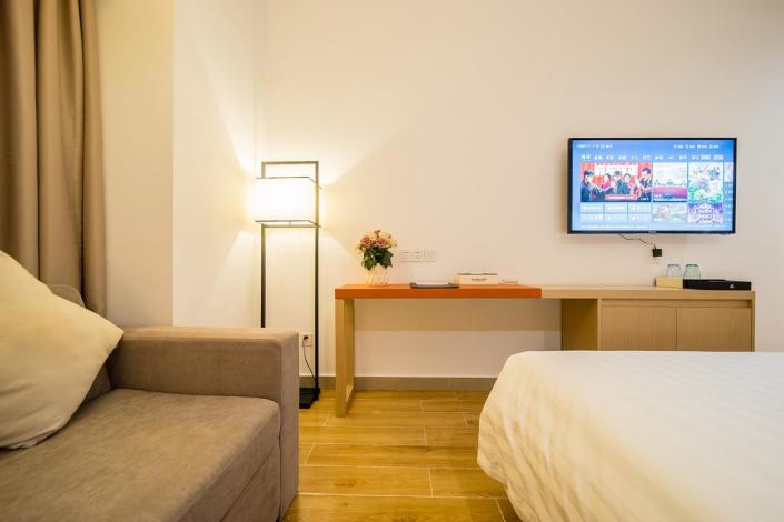 广州长隆熊猫酒店2天1夜亲子游,广州长隆双乐园4晚游