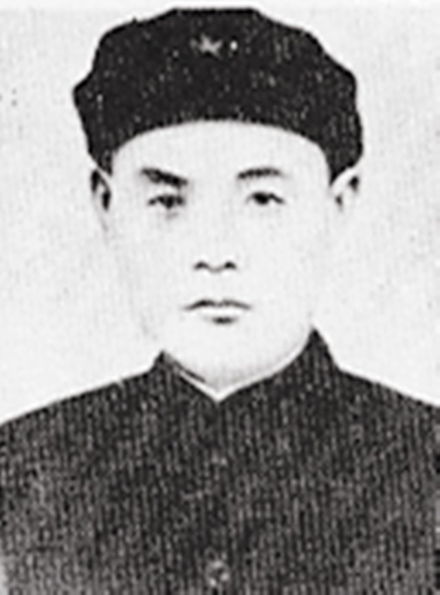 遵义会议重要参会人物,遵义会议时期的凯丰