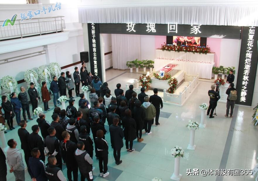 女足名将张鸥影,铿锵玫瑰致敬中国女足