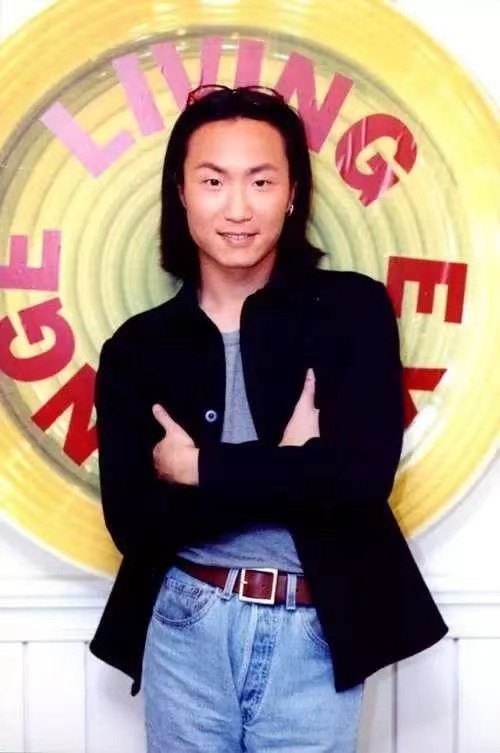 “太子基”郑中基的劲爆情史和背后势力