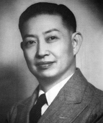 发扬“鲁迅精神”的最好方式，就是将鲁迅先生请下神坛