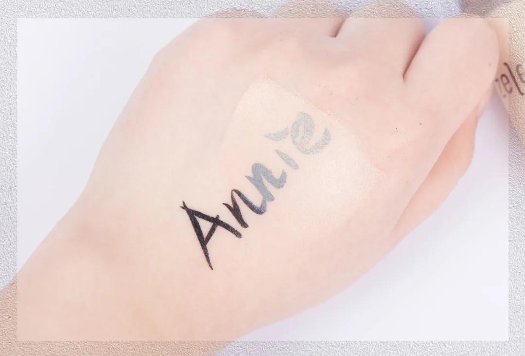 8小时实测11瓶网红粉底液，干皮、油皮、痘痘肌照着买就对了！