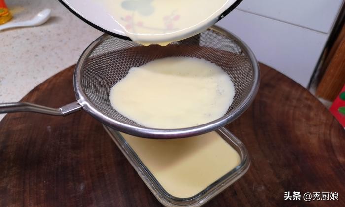 何炅同款蒸蛋糕图片,何炅同款蛋糕失败现场