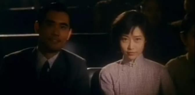 张爱玲蚊子血与白玫瑰,张爱玲红玫瑰与白月光经典语录