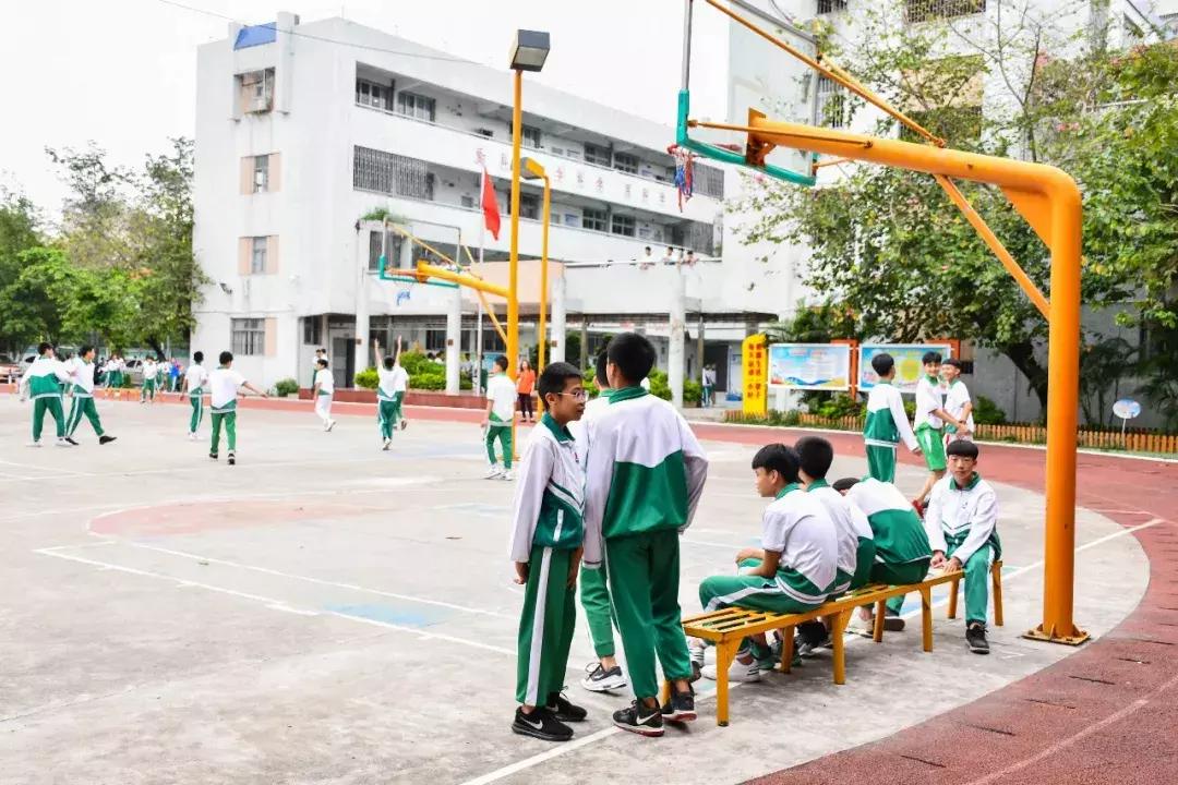 金荷中学,汕头市金荷中学