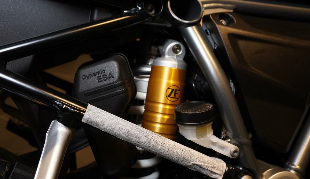 宝马r1250gs探险版能跑多快,宝马r1250gs探险版座高展示