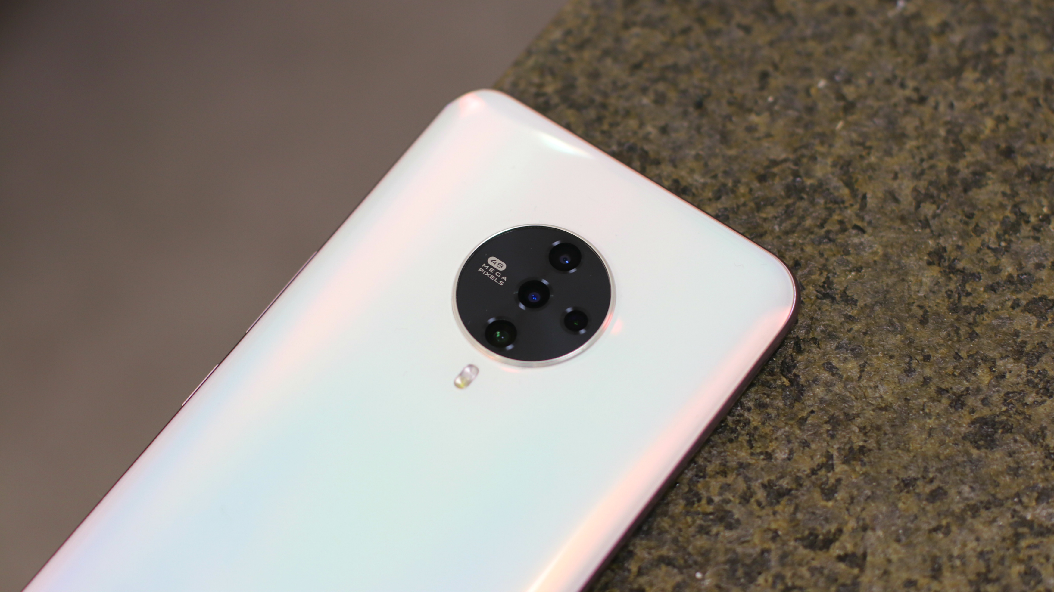 vivos6又曝亮点轻薄机身,vivos6性能提升