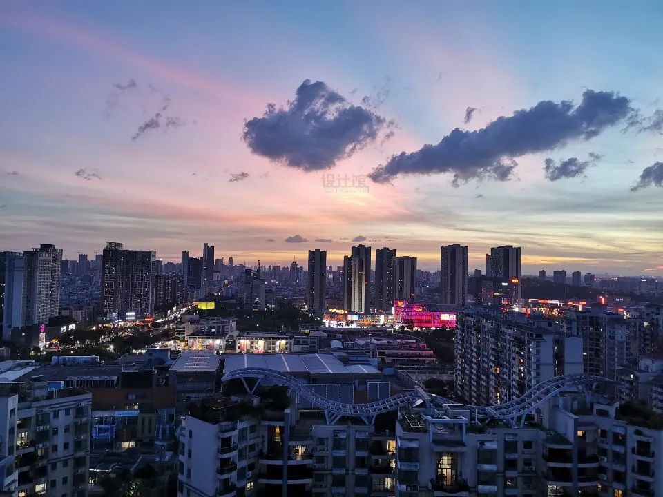 顶楼跟顶楼到底买哪个好,房子买顶楼有哪些缺点和优点