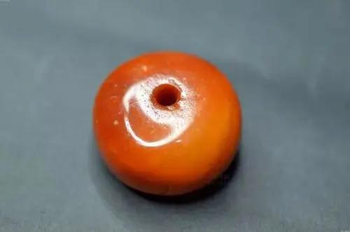 8个辨别假货的技巧是什么,真假蜜蜡一招鉴别