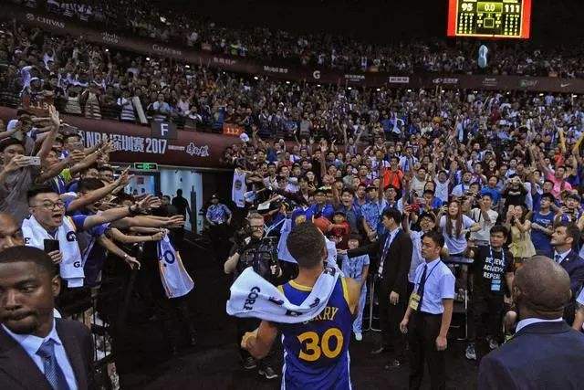 库密和詹密单挑,库密vs詹密互相嘲讽