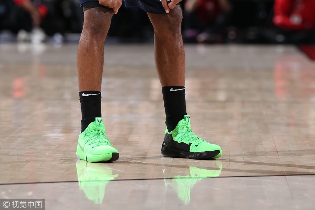 韦德的最新战靴,盘点nba上脚球鞋欧文