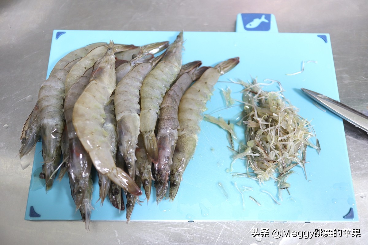 避风塘皮皮虾怎么做才酥脆,避风塘炒虾酥脆鲜香上桌就被抢光