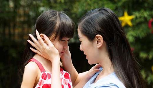 宝宝掉床怎么办,宝宝掉床解决办法