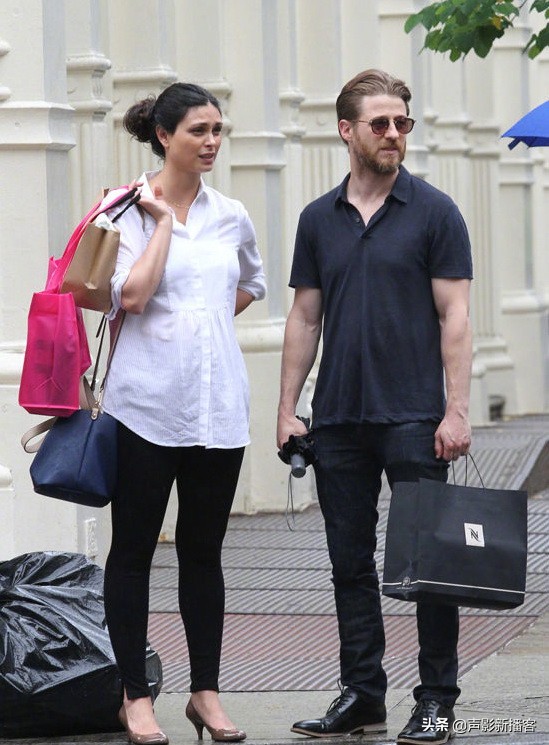 莫瑞娜·巴卡琳：《死侍》两部曲里的瓦内莎，专注漫改电影的女星