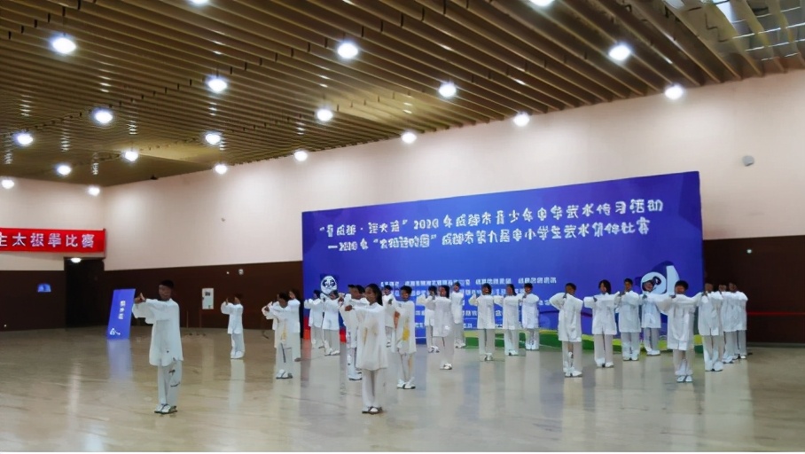 包揽多项市级一等奖！打造“武术特点课程”，实外五龙山蓄势待发