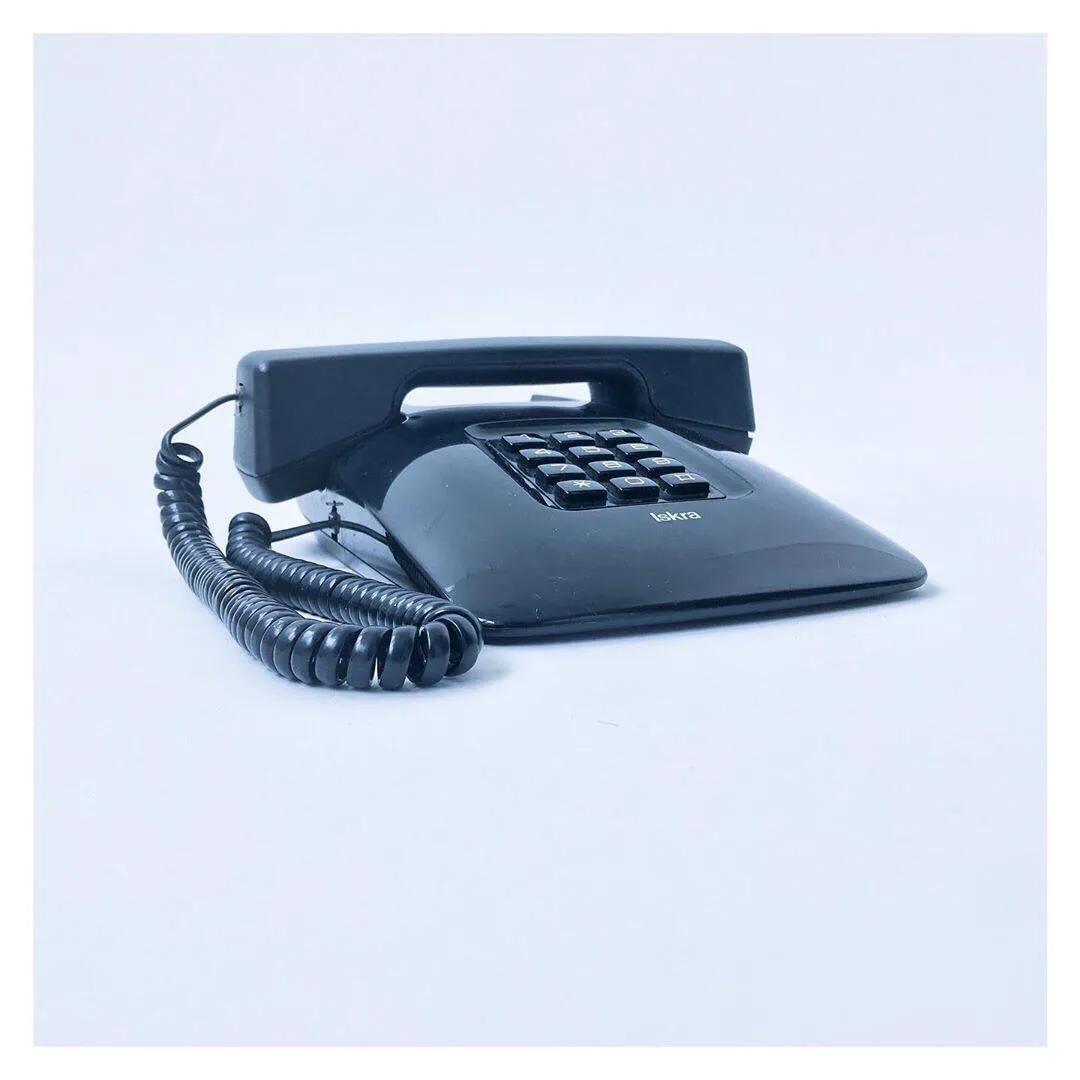 五六十年代电话机,1960年老式电话机