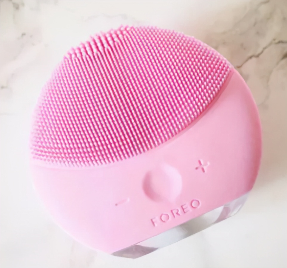 小米生态进军“搓澡业”？电动“小手”自动搓泥，不费力身体变白