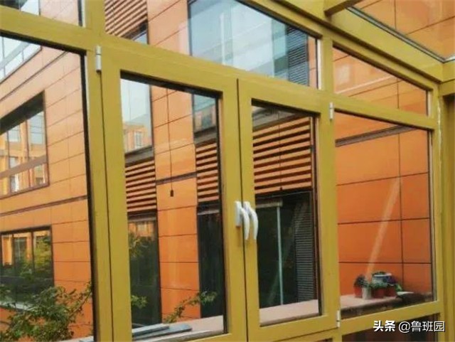 铝合金门窗玻璃胶条怎么安装视频,制作铝合金门窗技术全过程视频