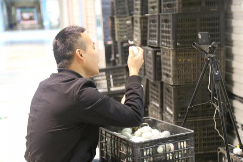 南昌华南城开启线上直播，疫情“商机”不断