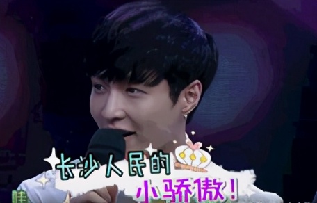 张艺兴论代言人的自我修养,张艺兴红血顶奢valentino代言人