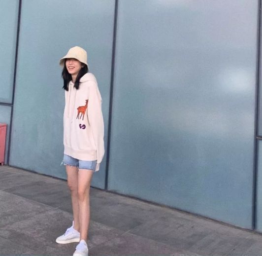 大牌卫衣不贵才几十,大牌平价好看卫衣