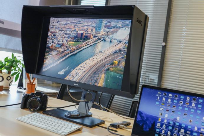 明基sw240专业摄影绘图色准显示器,明基专业显示器sw2700和240区别