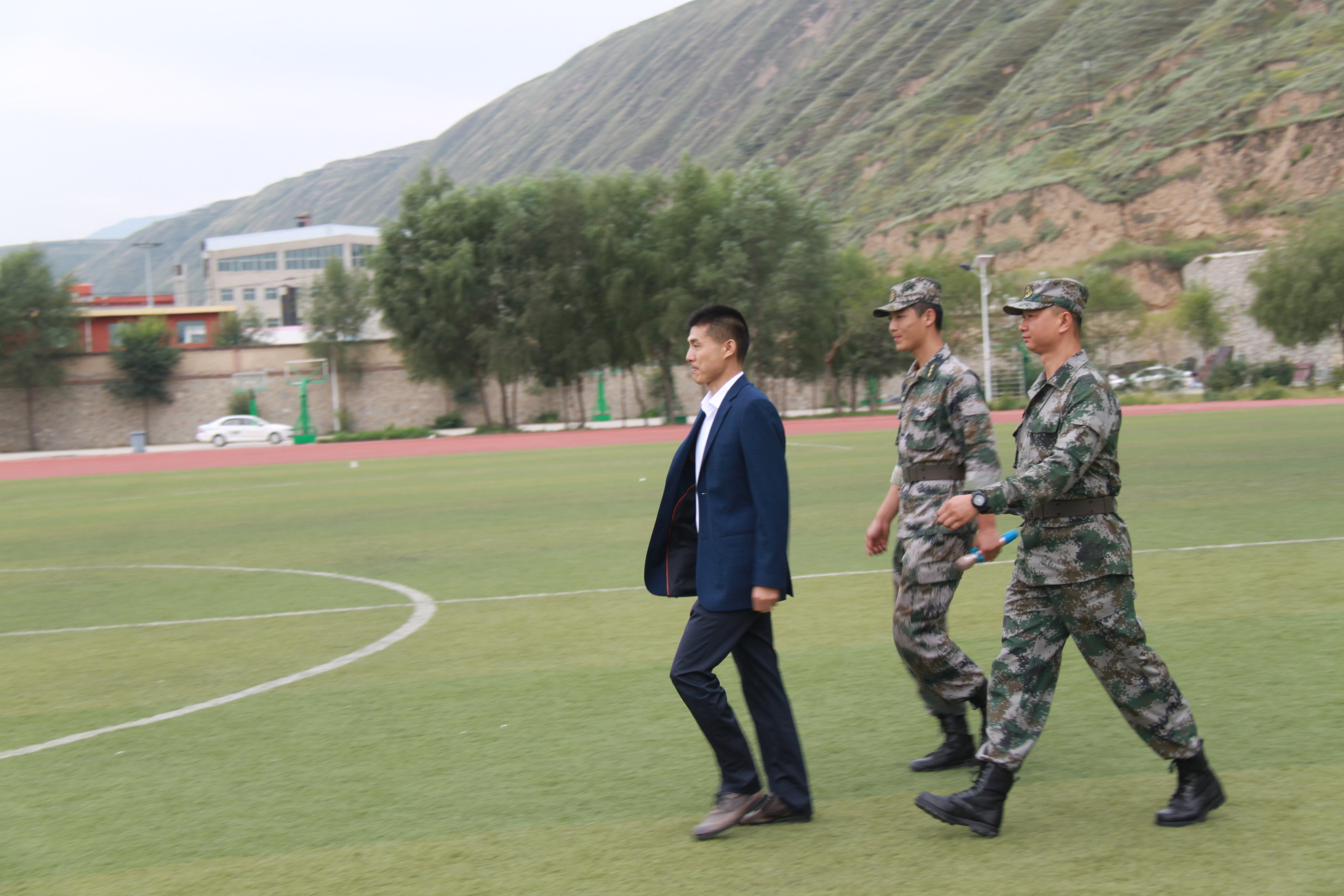 举行国防教育总结表彰暨开学典礼,甘肃国防技工学校