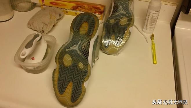 每双球鞋都值得被珍惜，最强球鞋清洁帖来了！拯救屎黄色鞋底把！