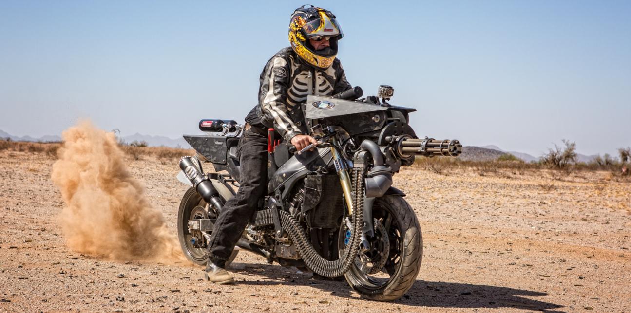 火力不足恐惧症特效药！这挺机枪射速6000发/分，800米内无人生还