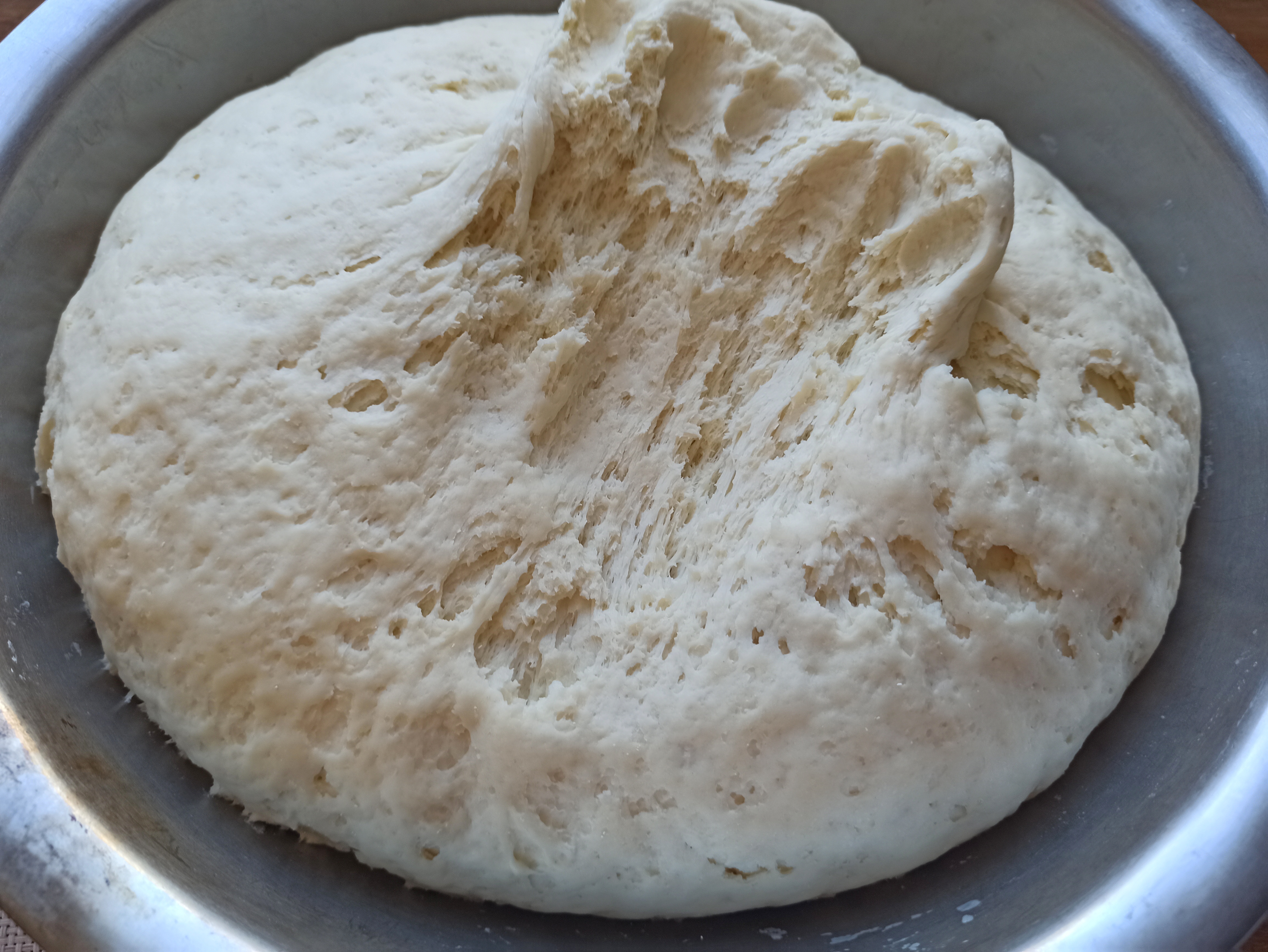 蒸包子用热水还是冷水下锅包子软,发面的素包子是热水蒸还是冷水蒸