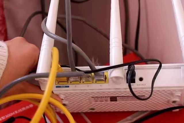 wifi连接光猫哪个接口不影响网速,wifi光猫网络配置怎么设置最佳