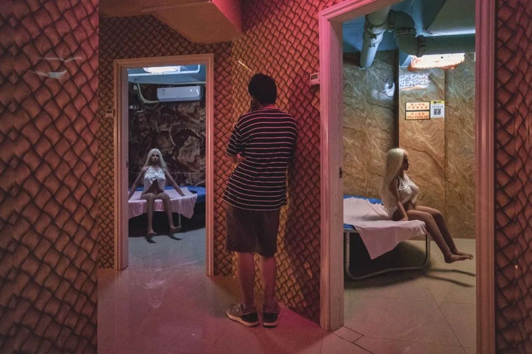 中国首家娃娃店,国内第一家玩偶厂