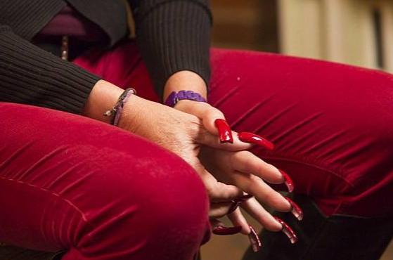 女人切除卵巢和正常人区别,女人切掉子宫和正常人有什么区别