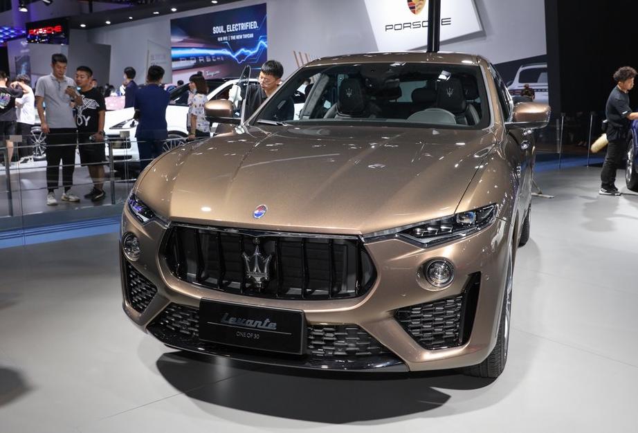 玛莎拉蒂levante2016款3.0ts标准型,玛莎拉蒂levante推出限量版