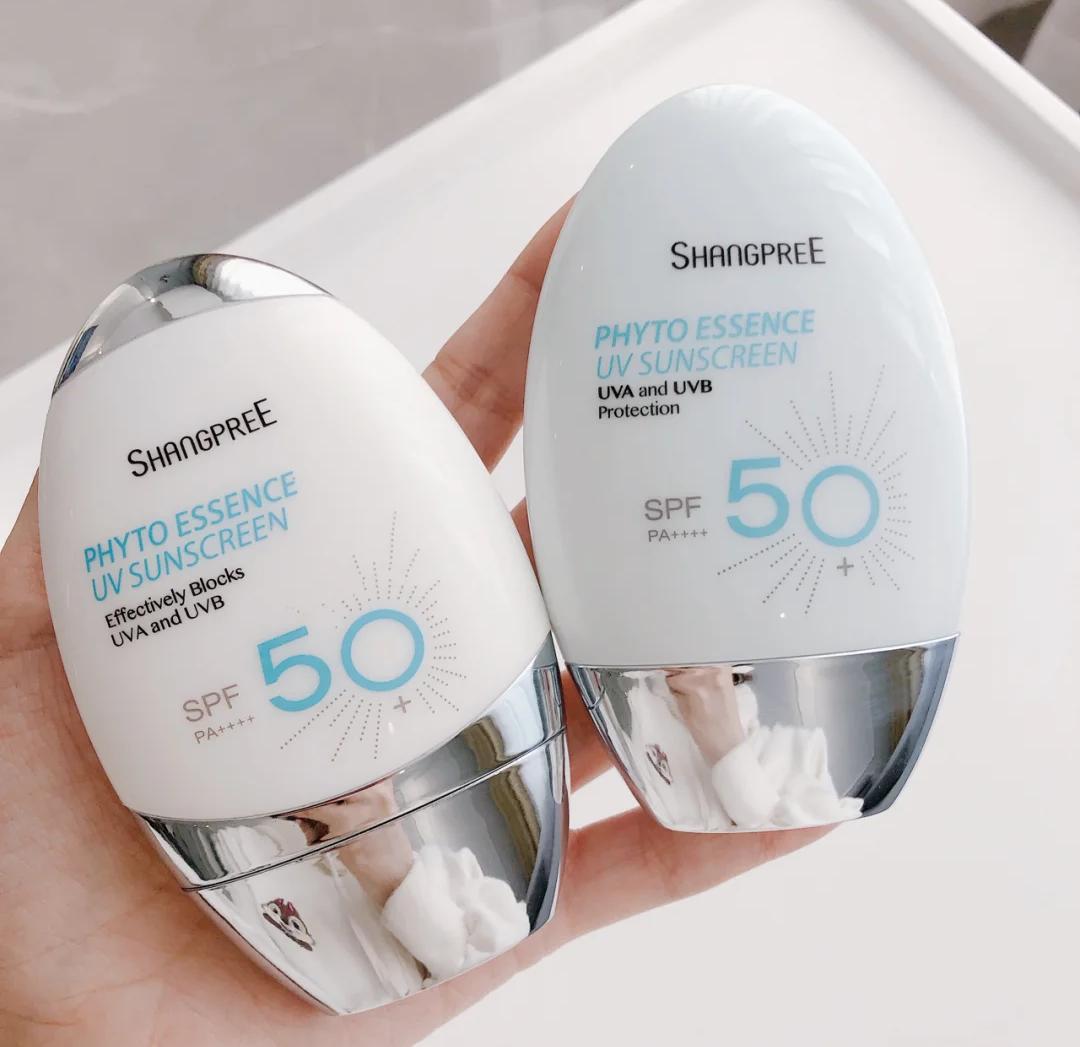 香蒲丽防晒霜搓泥严重吗,香蒲丽防晒效果怎么样油腻吗