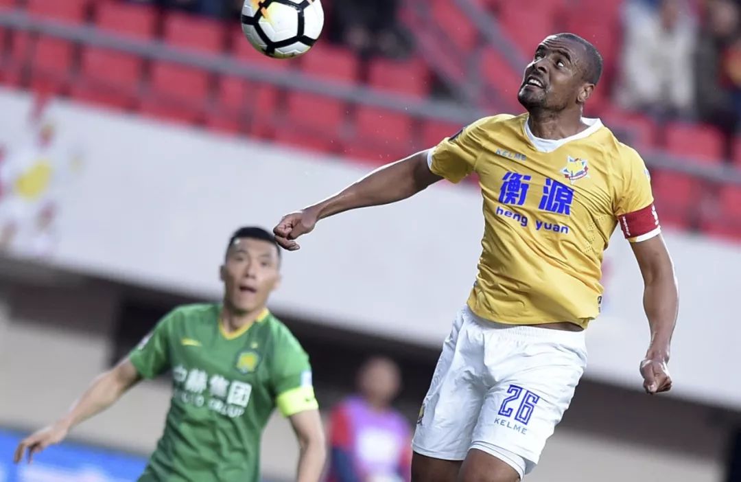 乔尼：八年了，我的青春都留给了中国足球