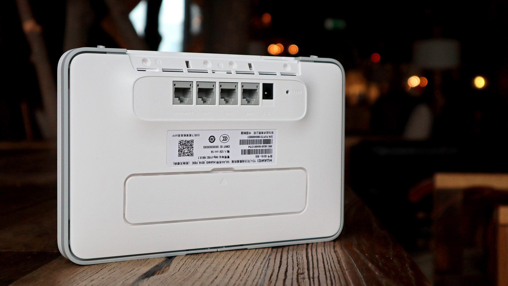 华为4g路由2pro评测,华为4g路由2pro怎么使用智慧生活