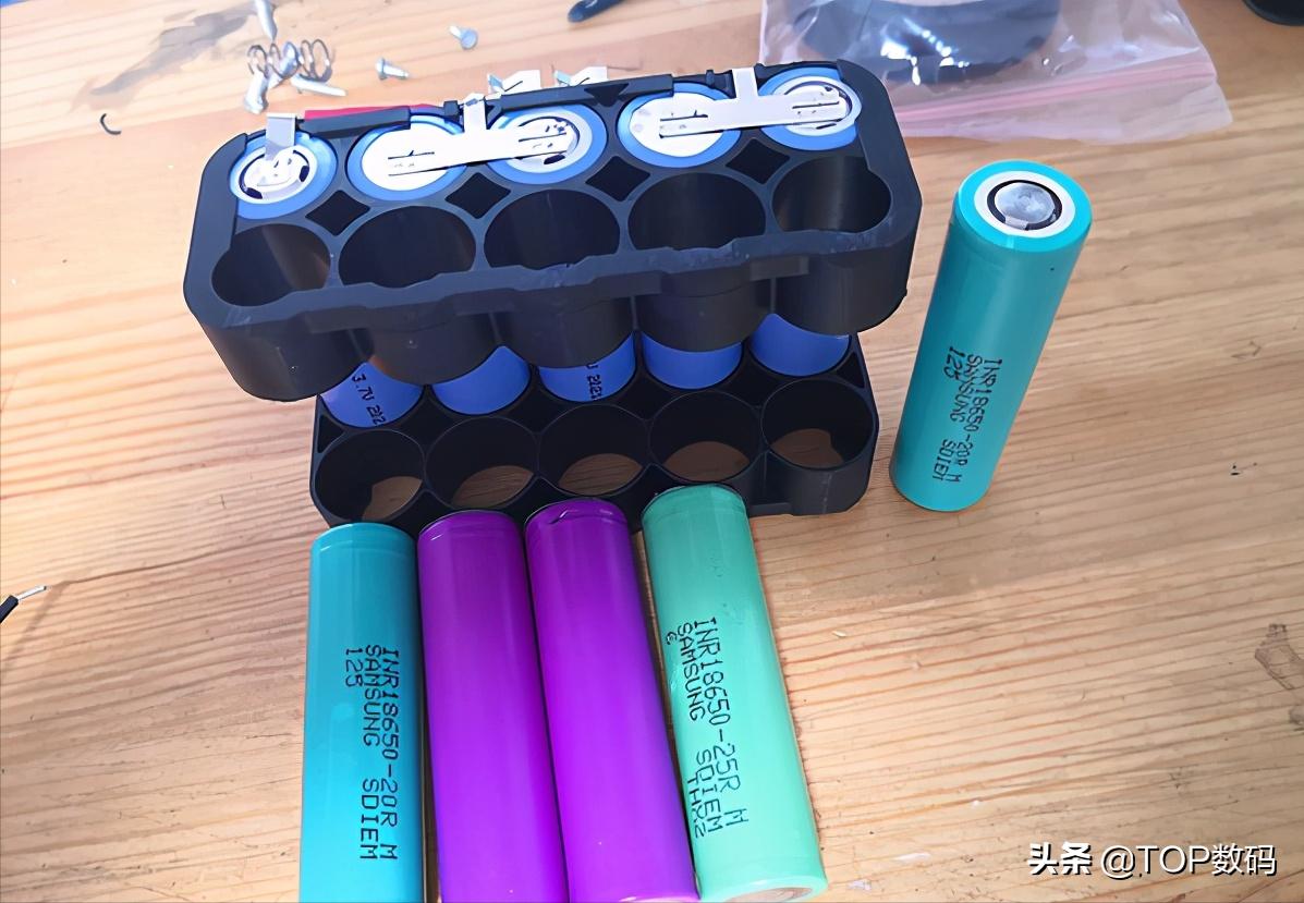 锂电洗车机能达到800w吗,锂电洗车机换大电池用