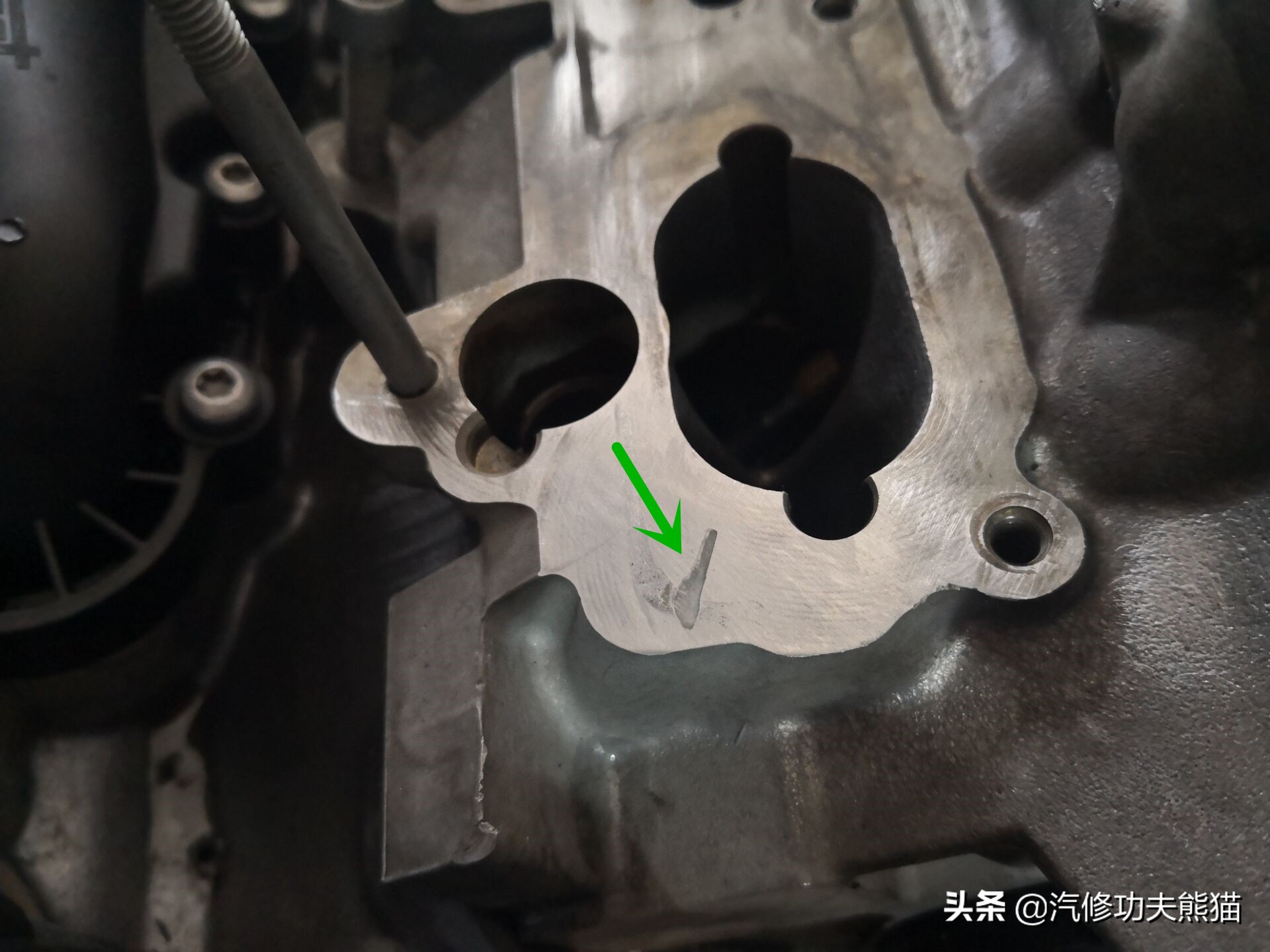 只因修烧机油却被人修到残废！4S拒修！一台奥迪Q7的重生路